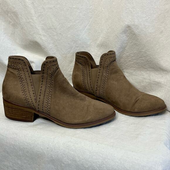 MIA Jayden‎ Pull On Bootie Ankle Boot Taupe Brown Size 7 Country Western Heel - Picture 2 of 10